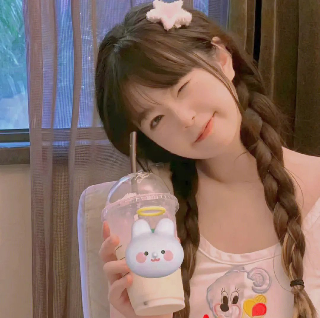 小心身后